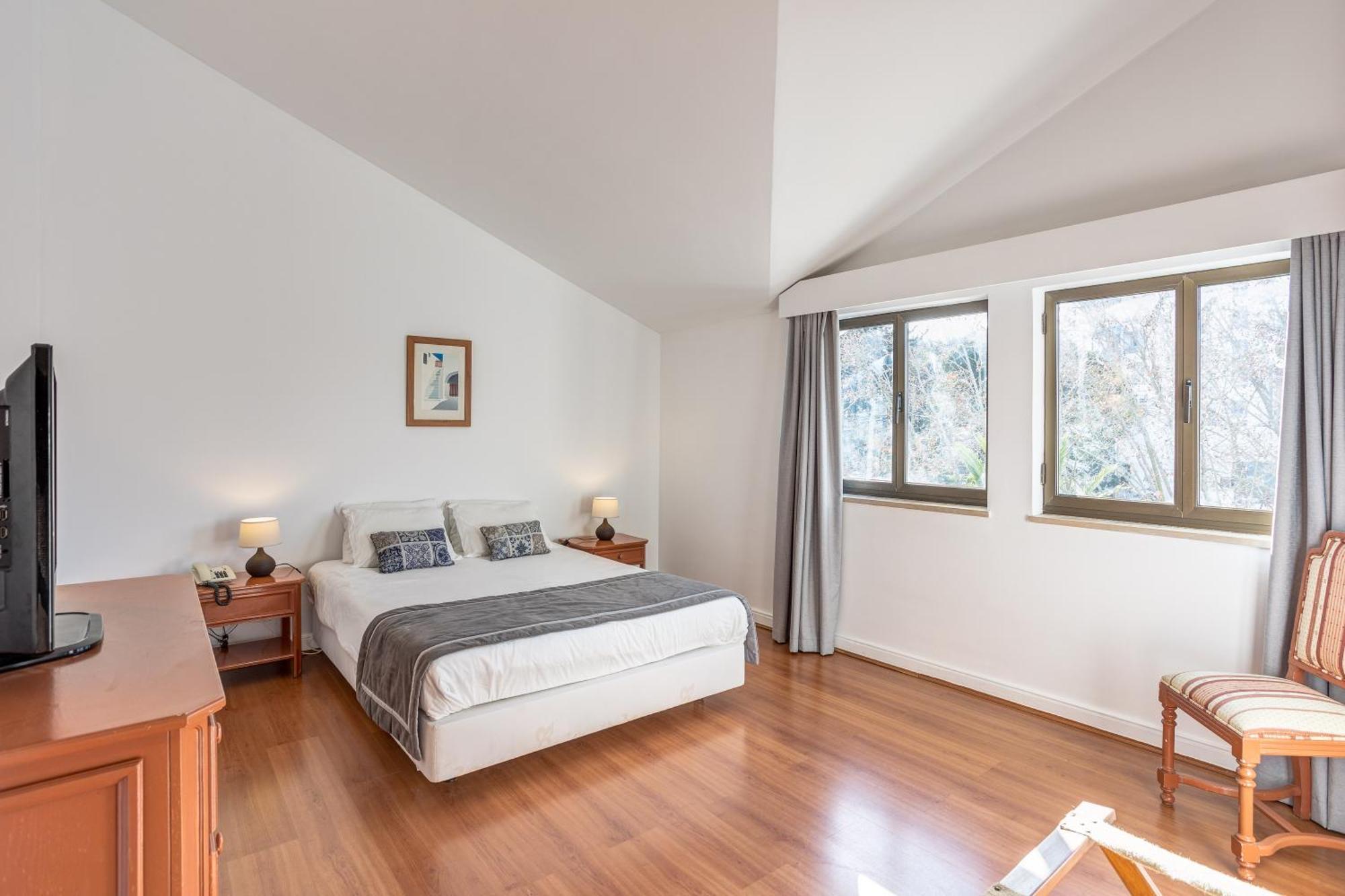 Two-Bedroom Duplex,1364292518:JPEG